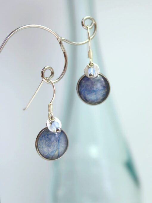 Petites boucles d'oreilles bleues aigue marine hortensia bleu argent925 Laoobijoux b